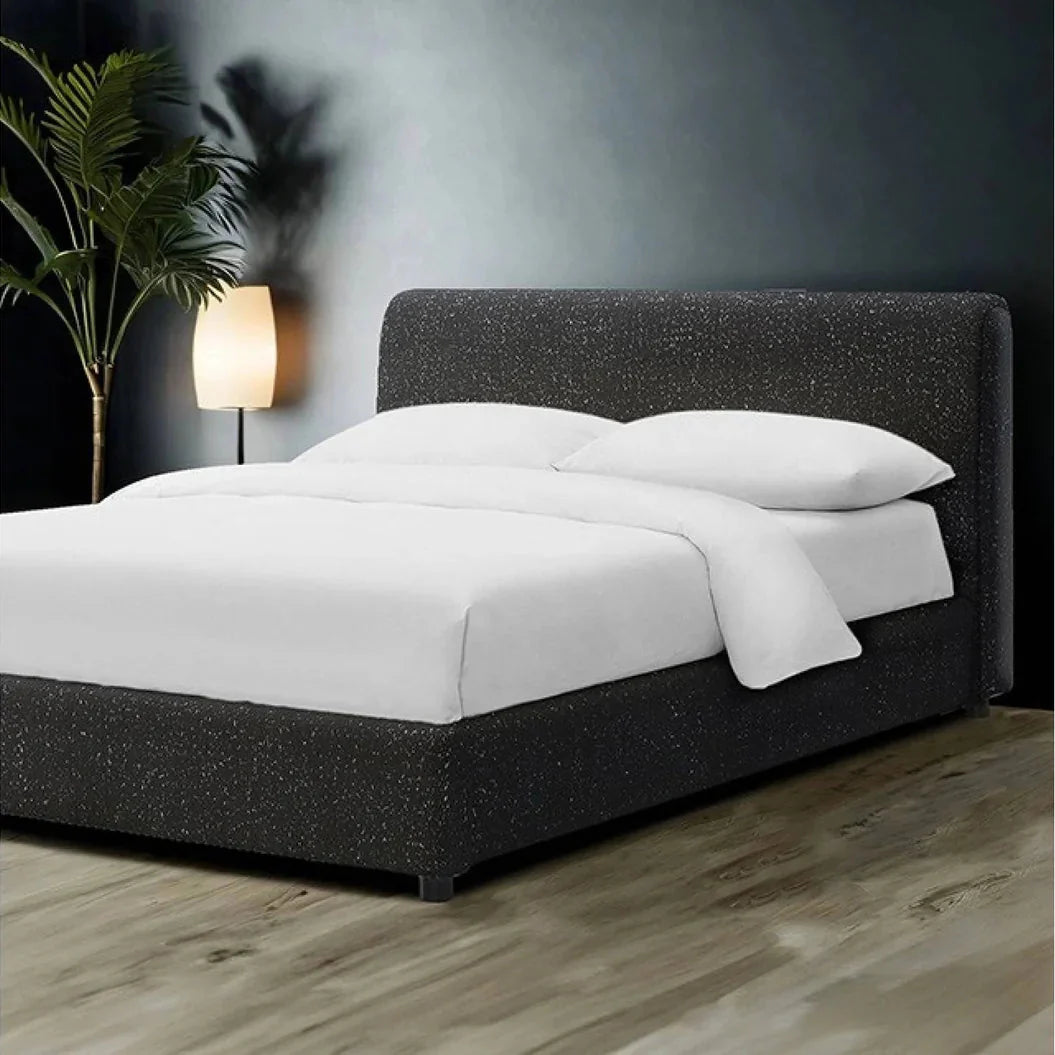 Vertham Black Full Bed