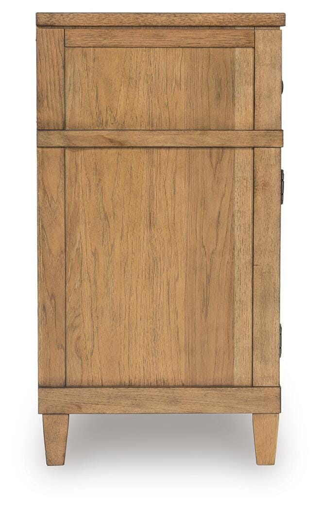 Sharlance Tv Stands