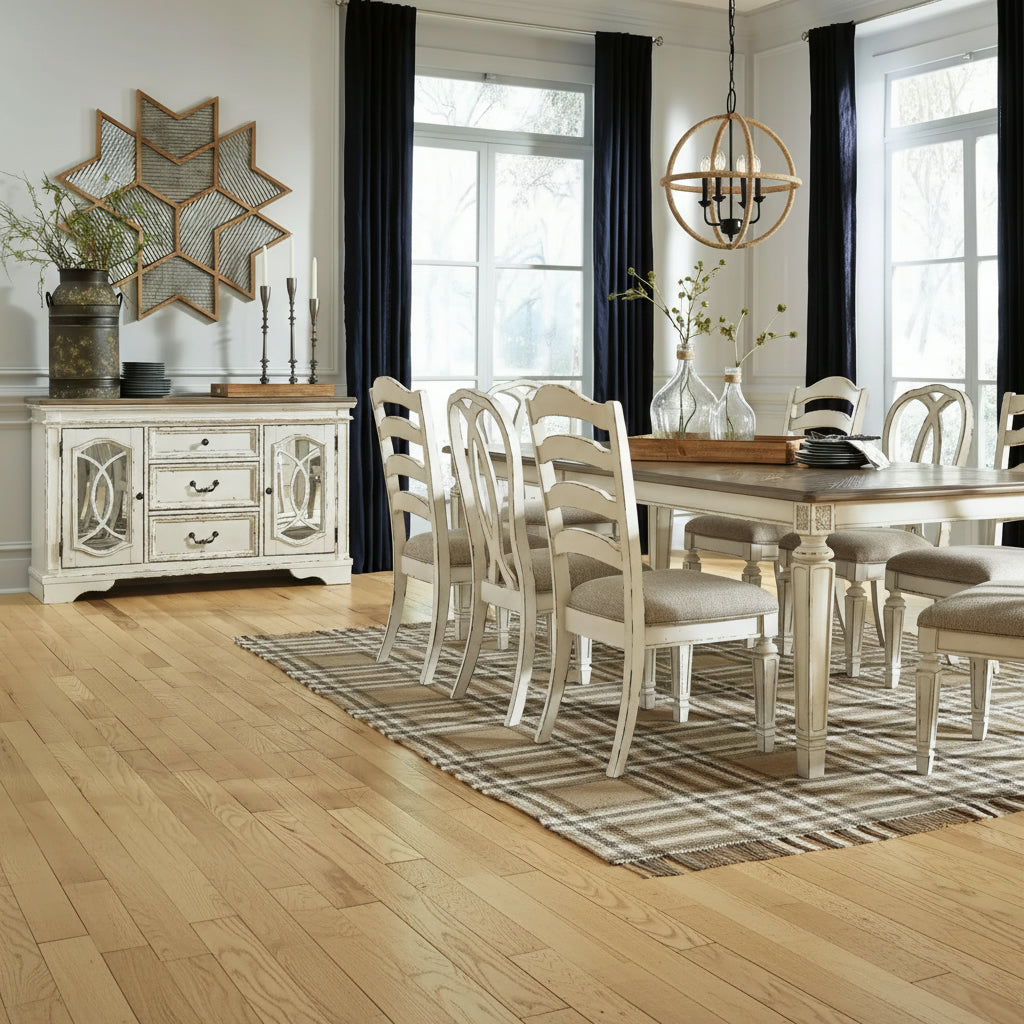 Realyn Dining Sets