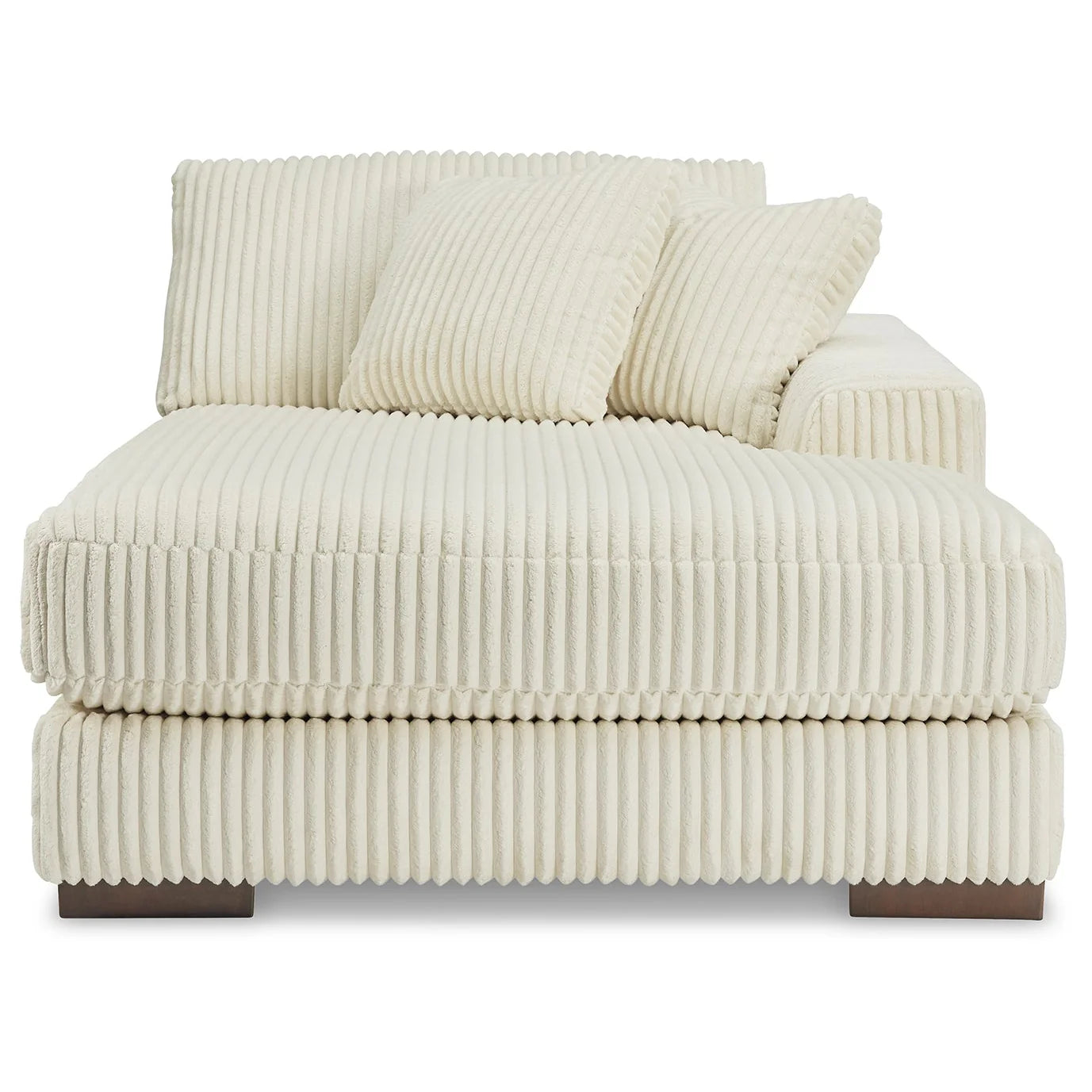 Lindyn Super Chaise