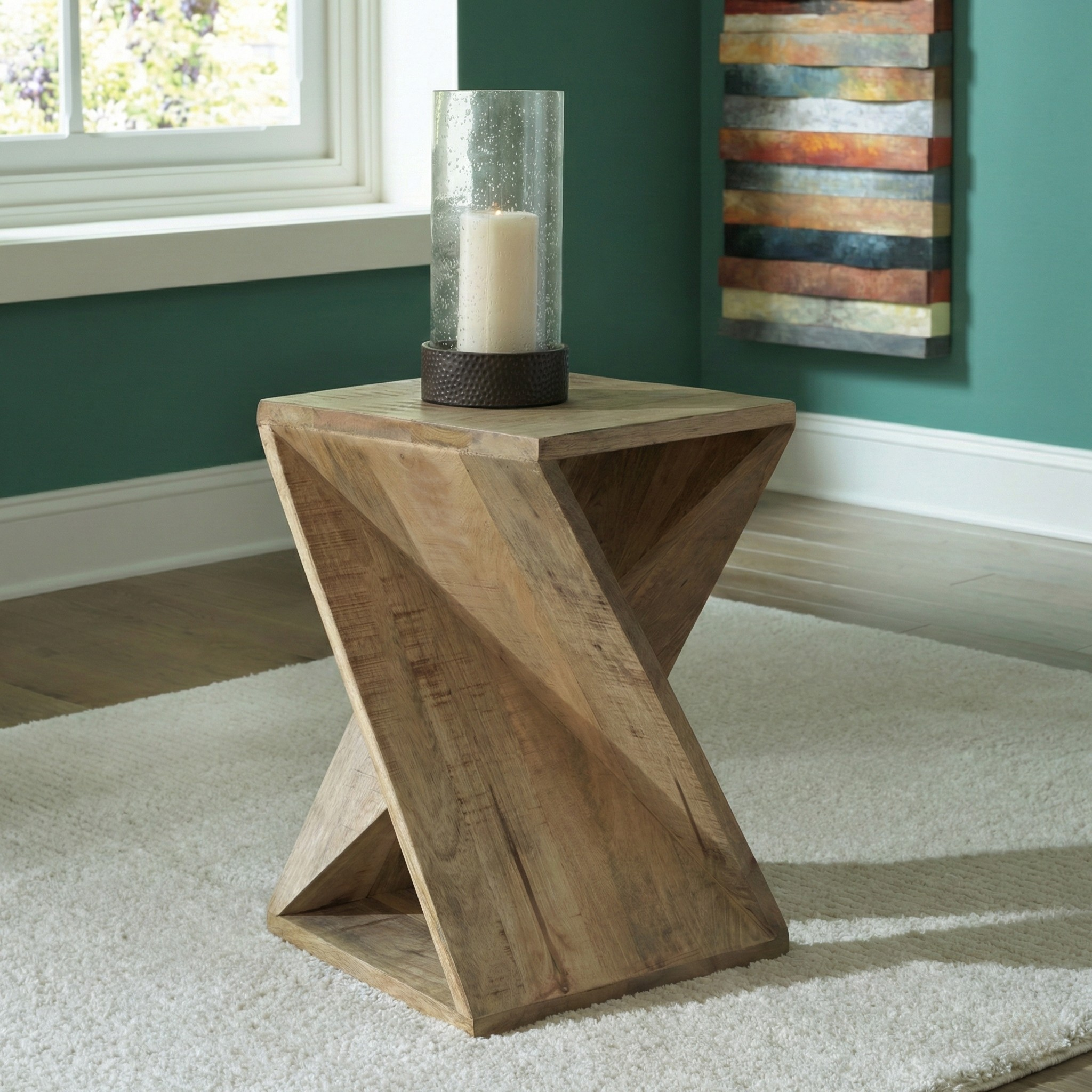 Zalemont Accent Table