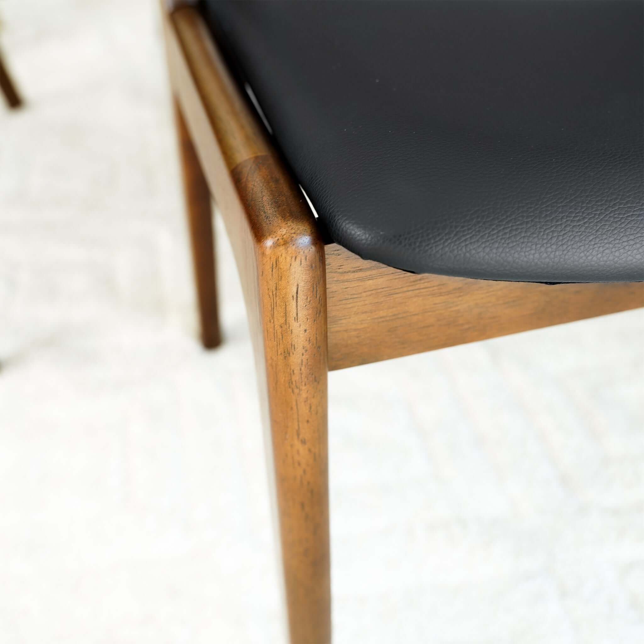 Reyes Leather Dining Chair (Set of 2)