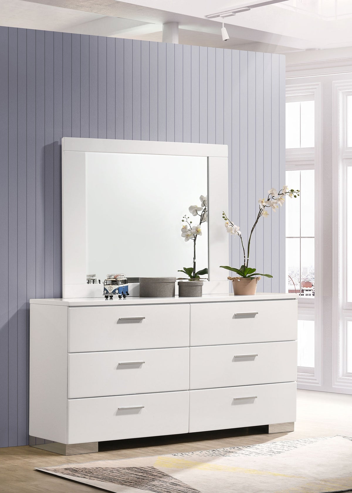Felicity Dresser with Mirrors