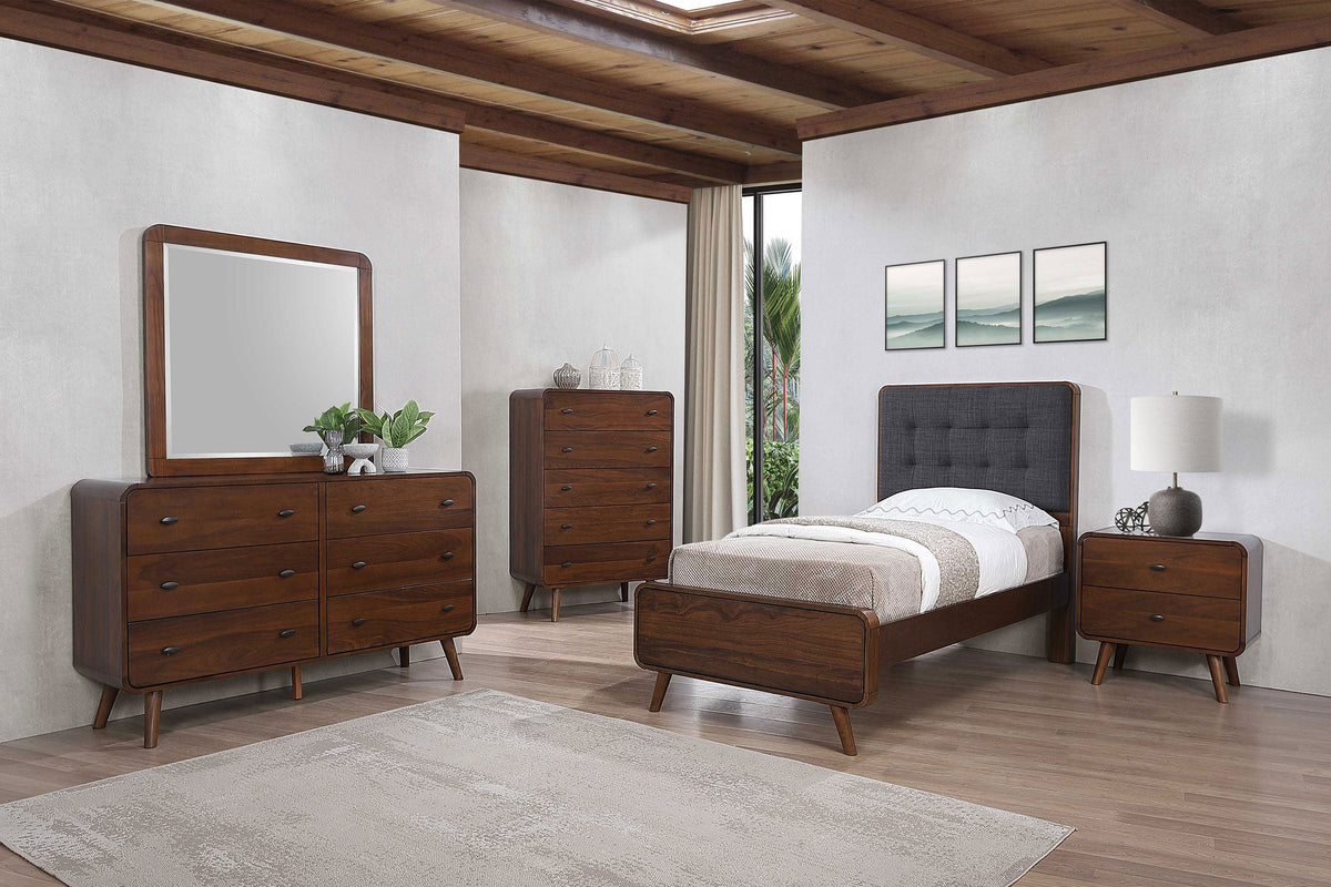 Robyn Bedroom Sets