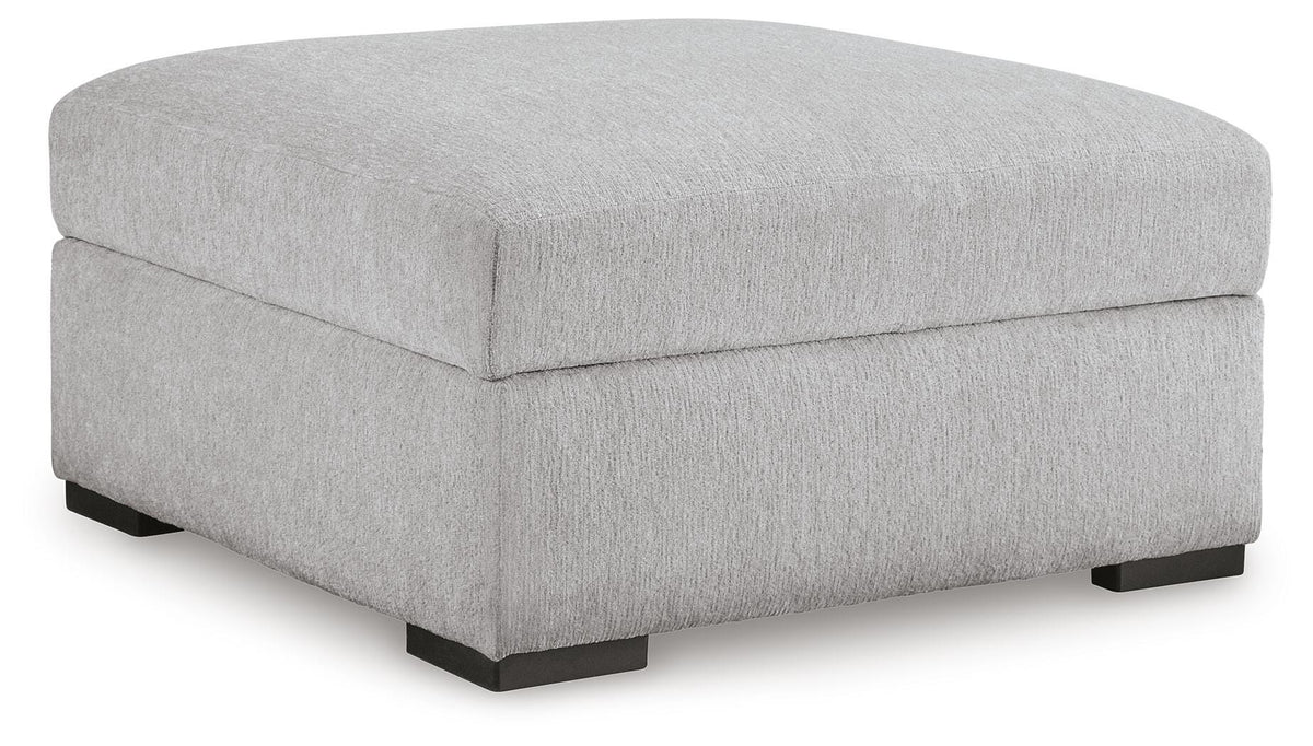 Gabyleigh Ottomans