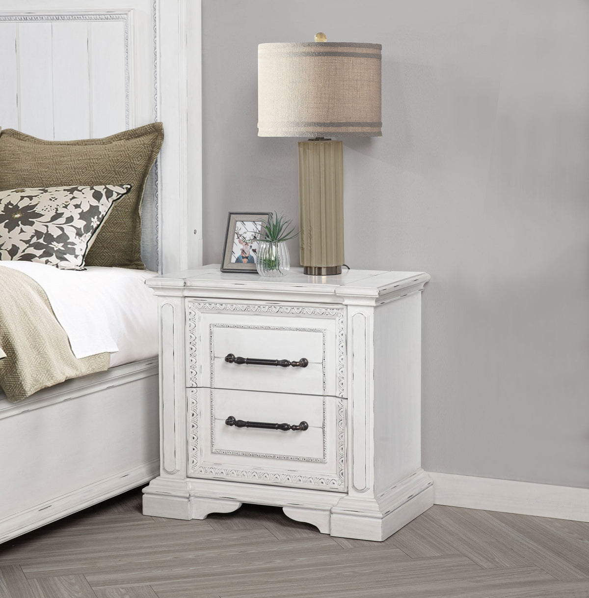 Mckinney Nightstands