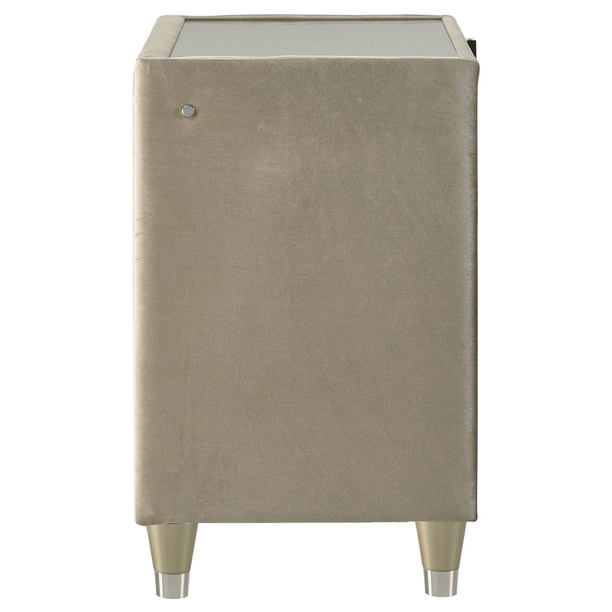 Lorient Nightstands