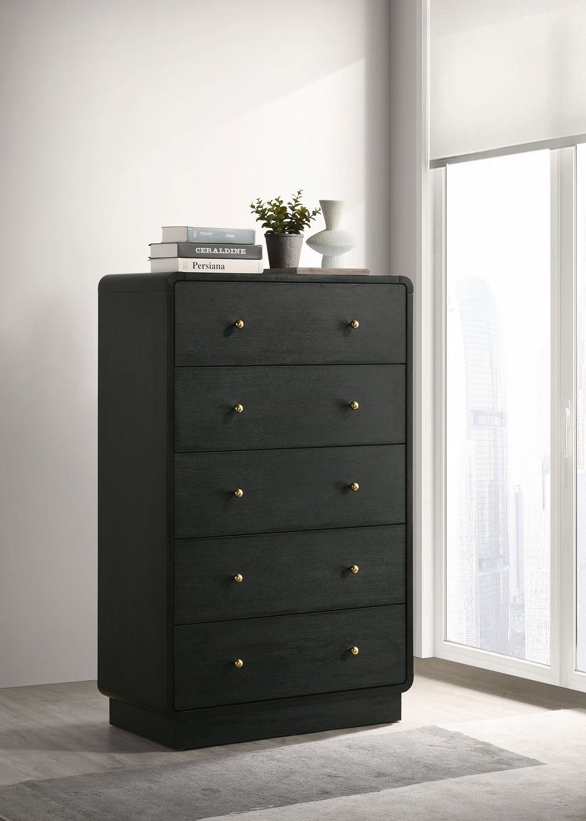Cavelle Chests