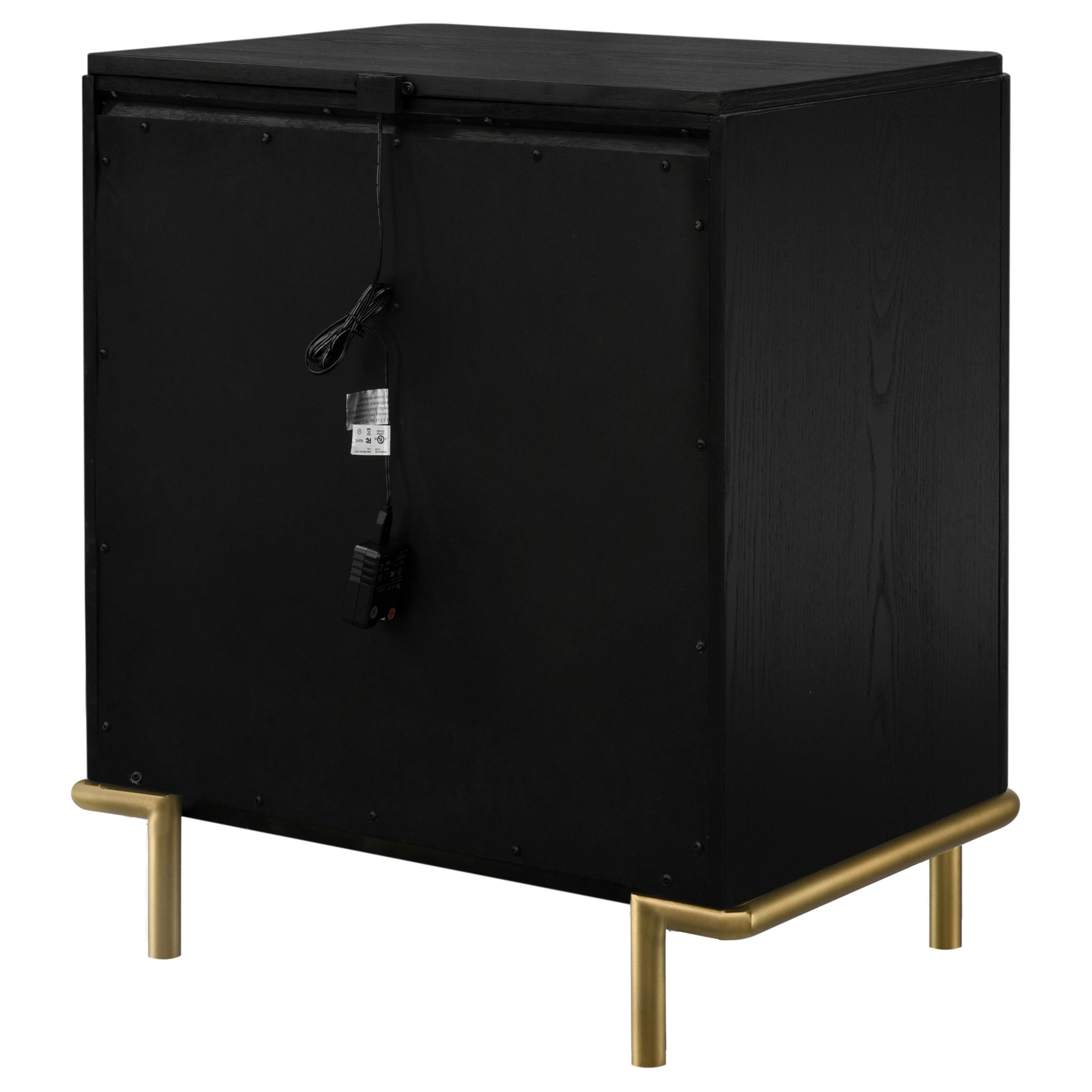 Arini 3-drawer Nightstand