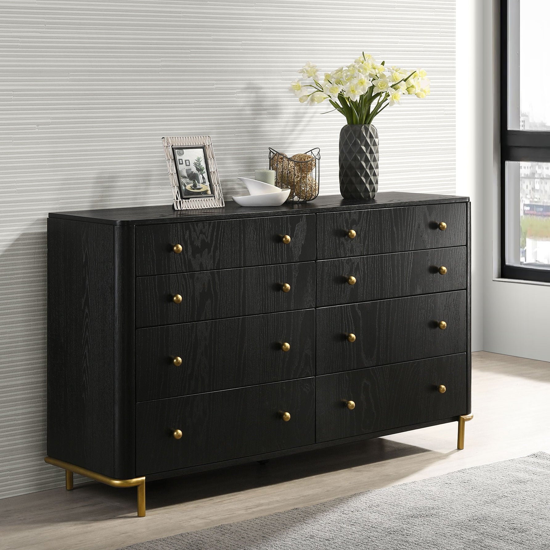 Arini 8-drawer Dresser
