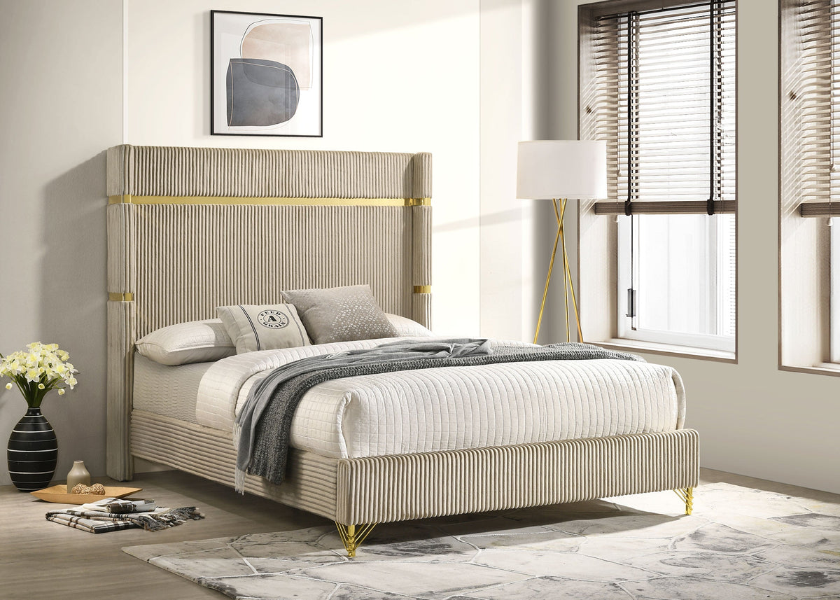 Lucia Beds
