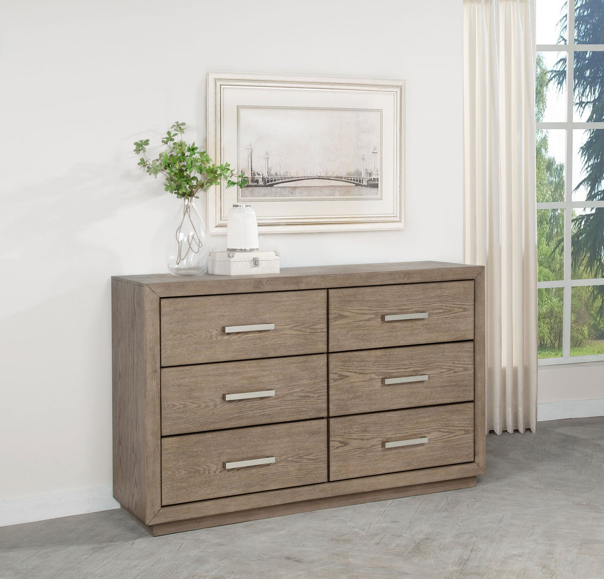Kenora Dressers
