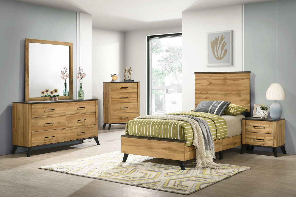Kaywood Bedroom Sets