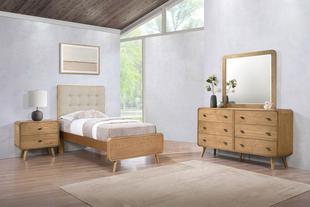 Robyn Bedroom Sets