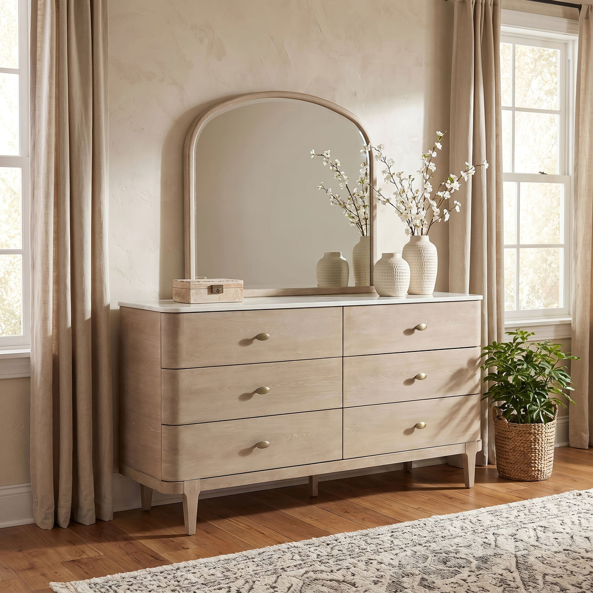 Lucaire Dresser with Mirrors