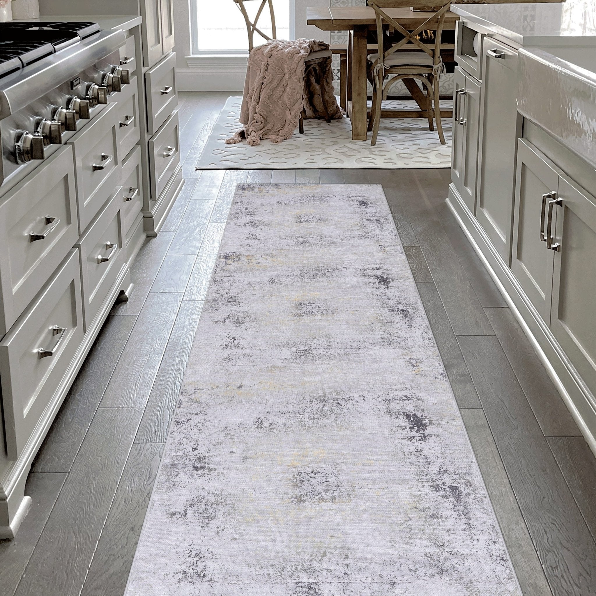 Layla 2'6'' x 10' Gray/Gold Machine Washable Low-Pile, Non-Slip, Non-Shedding, Foldable, Kid & Pet Friendly Area Rug