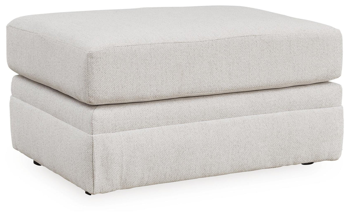 Maitelynn Ottomans