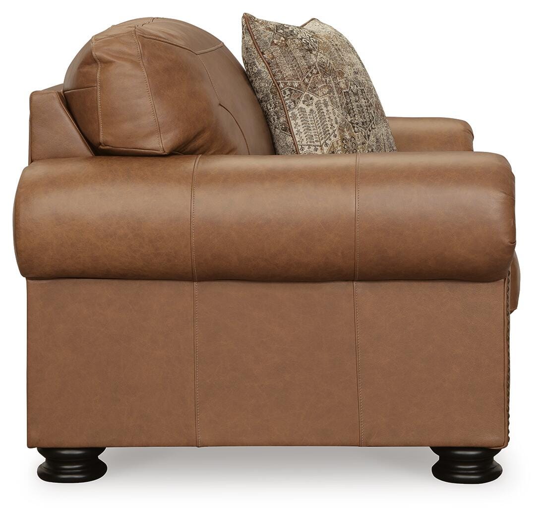 Carianna Ottomans