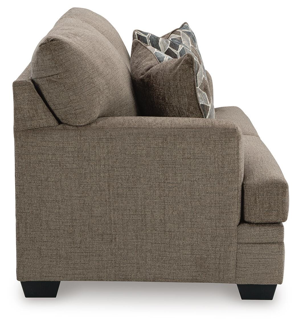 Stonemeade Stationary Sofa Sets