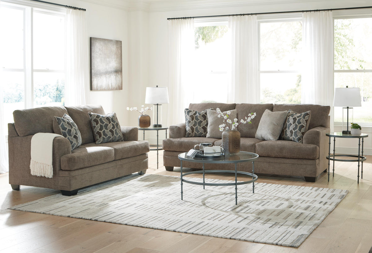 Stonemeade Stationary Sofa Sets