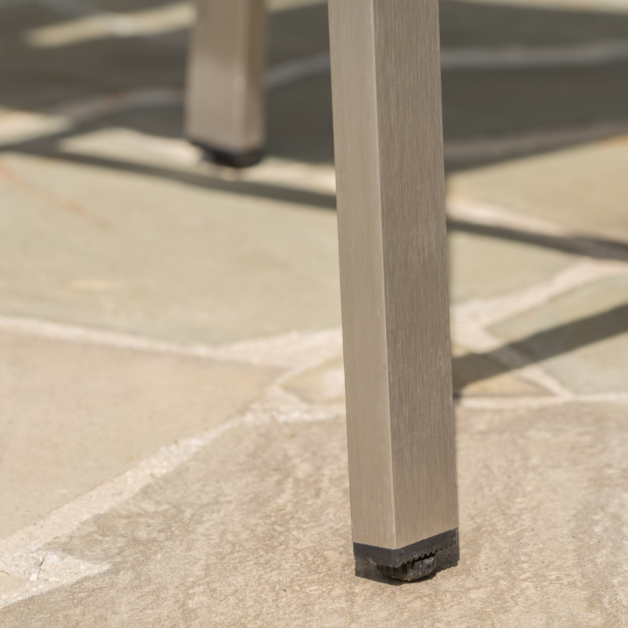 Rust-Proof Outdoor Bar Stool Rattan Frame - Silver