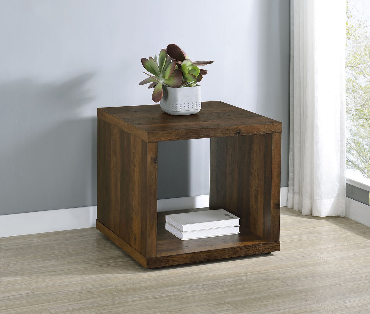 Frisco End & Side Tables