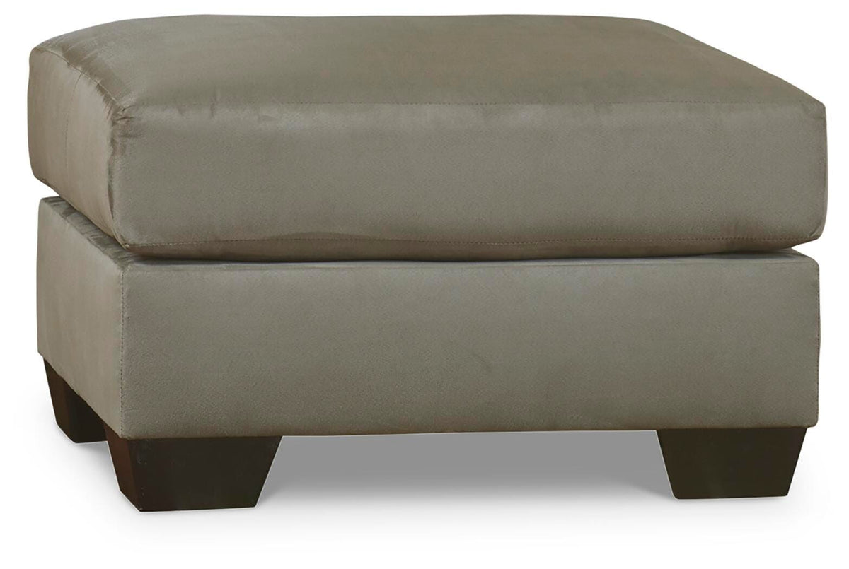 Darcy Ottomans
