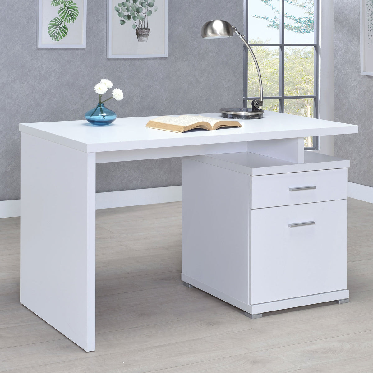 Irving Desks