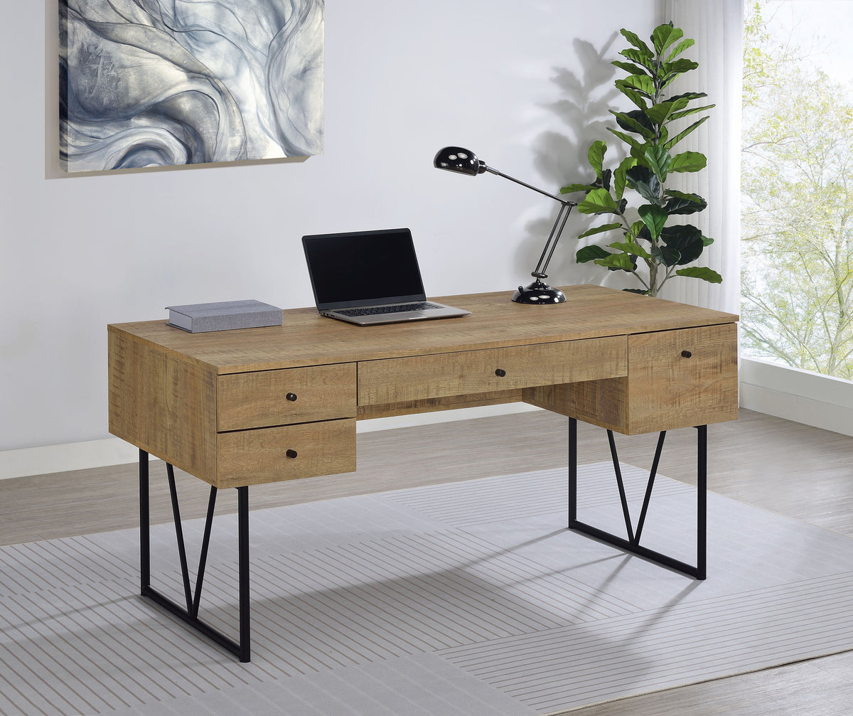 Analiese Desks