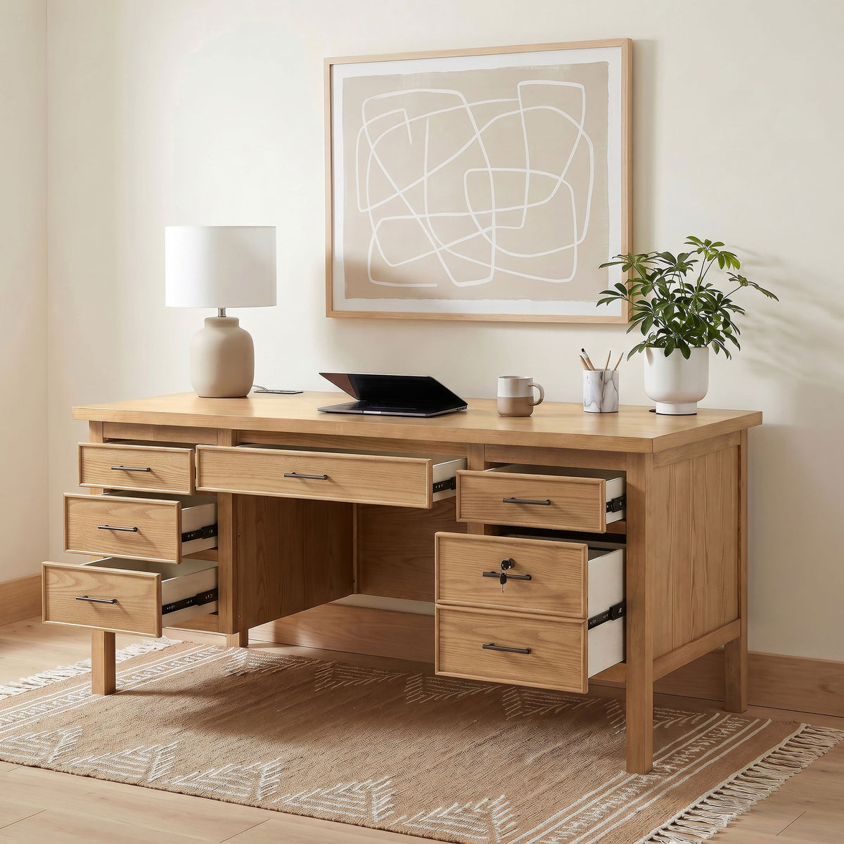 Vermes Desks