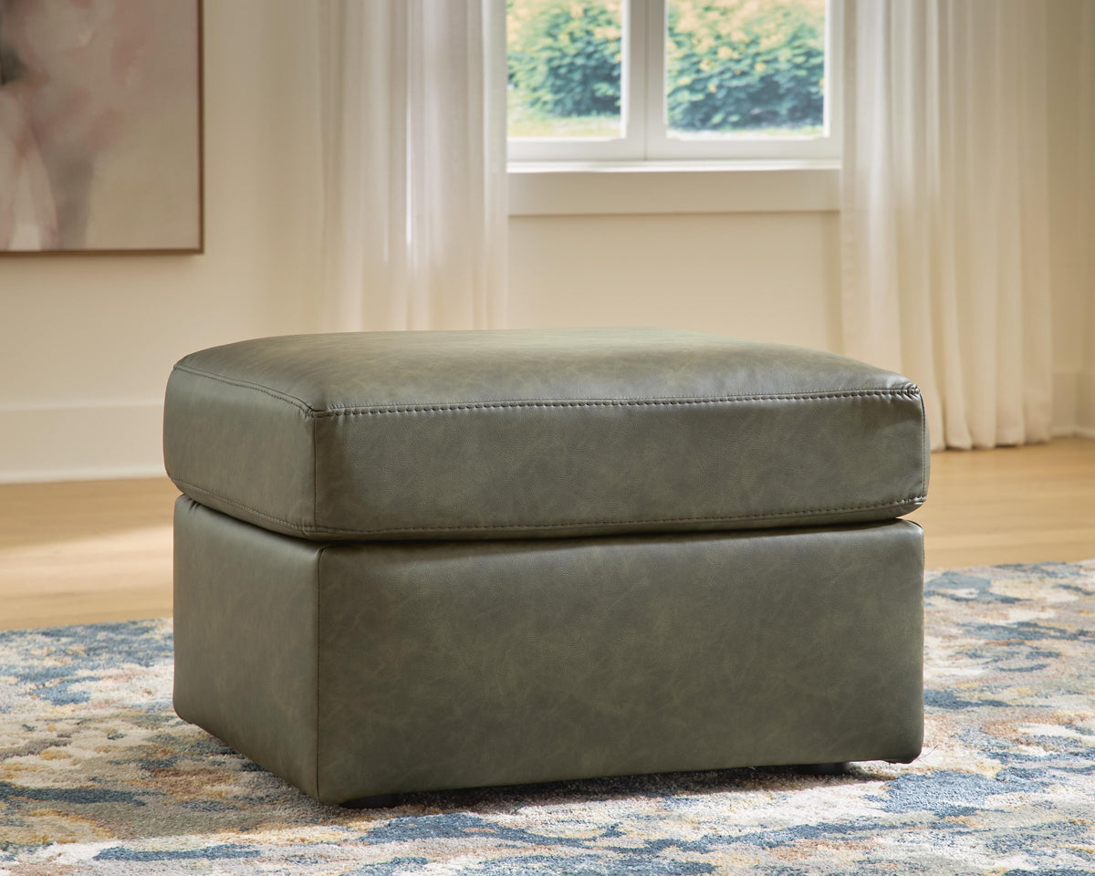 Hollis Ottomans