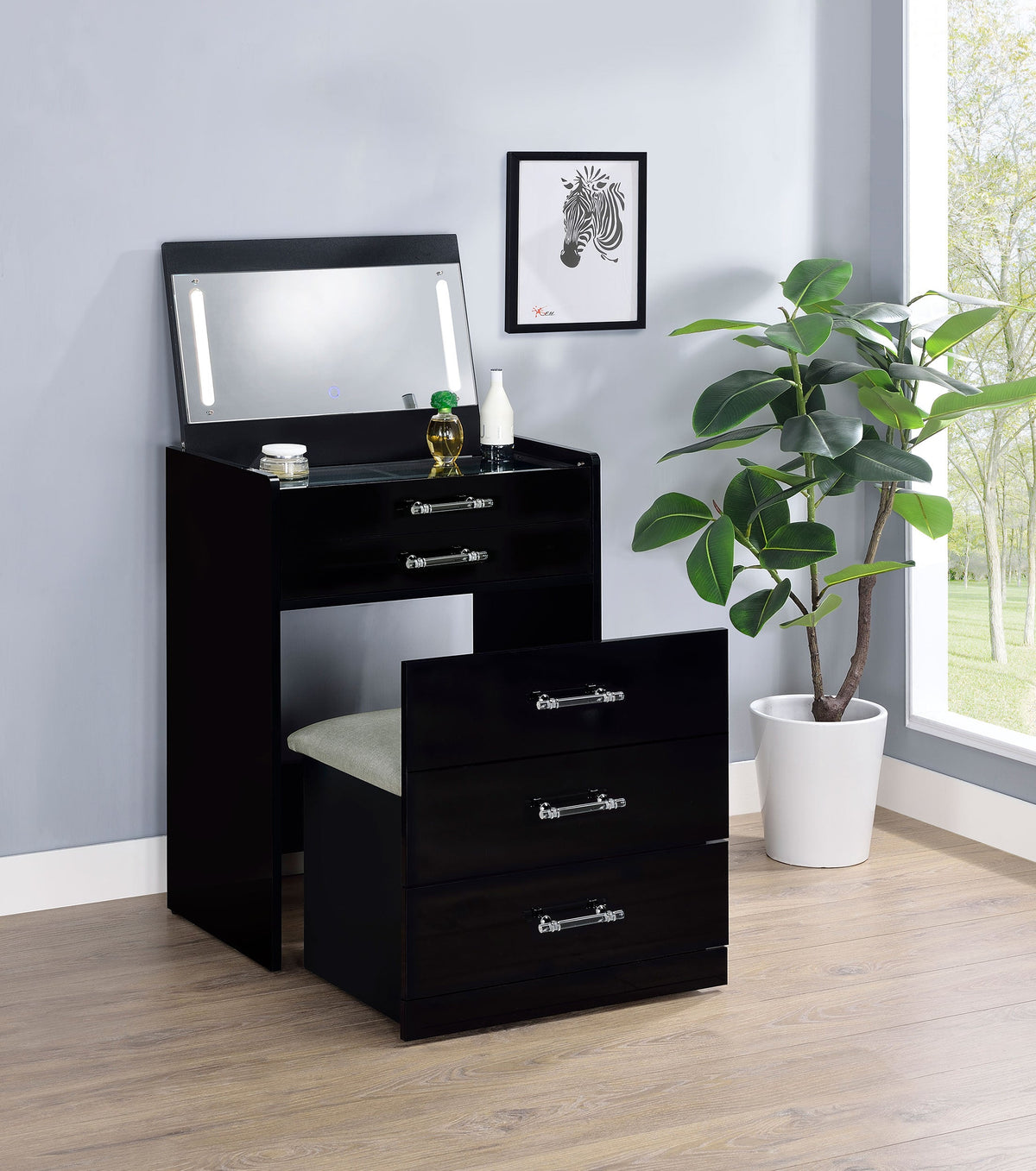 Danbury Makeup Vanity Sets