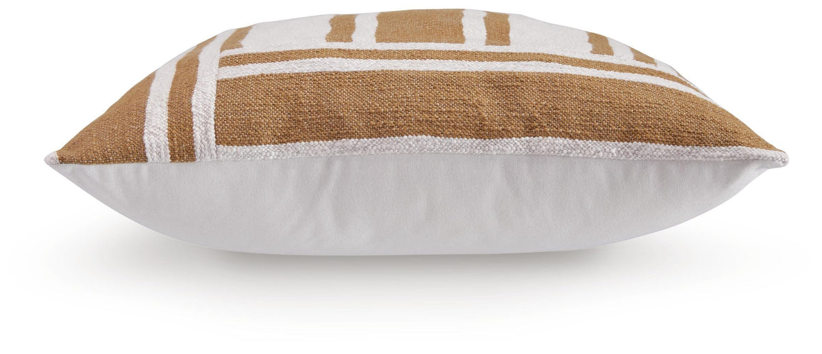 Darrman Accent Pillows