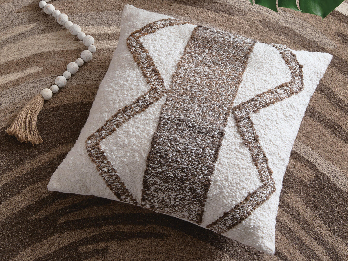 Brettwood Accent Pillows