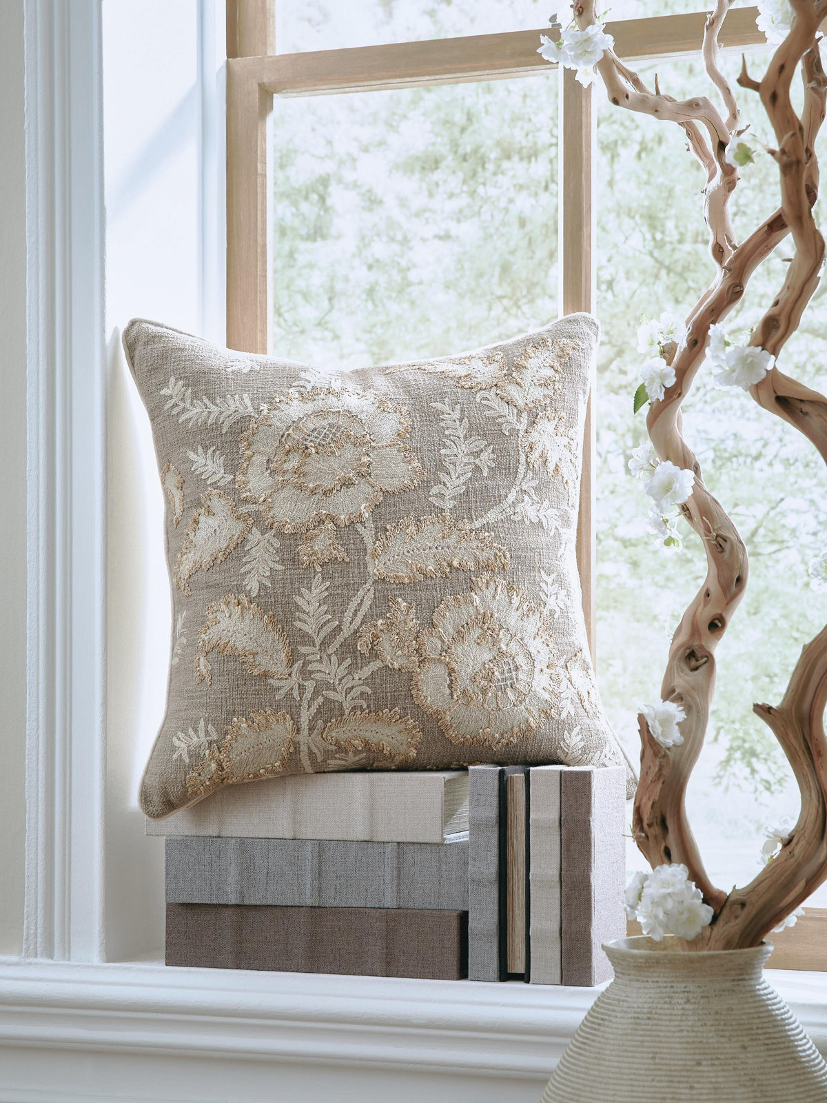 Viveka Accent Pillows