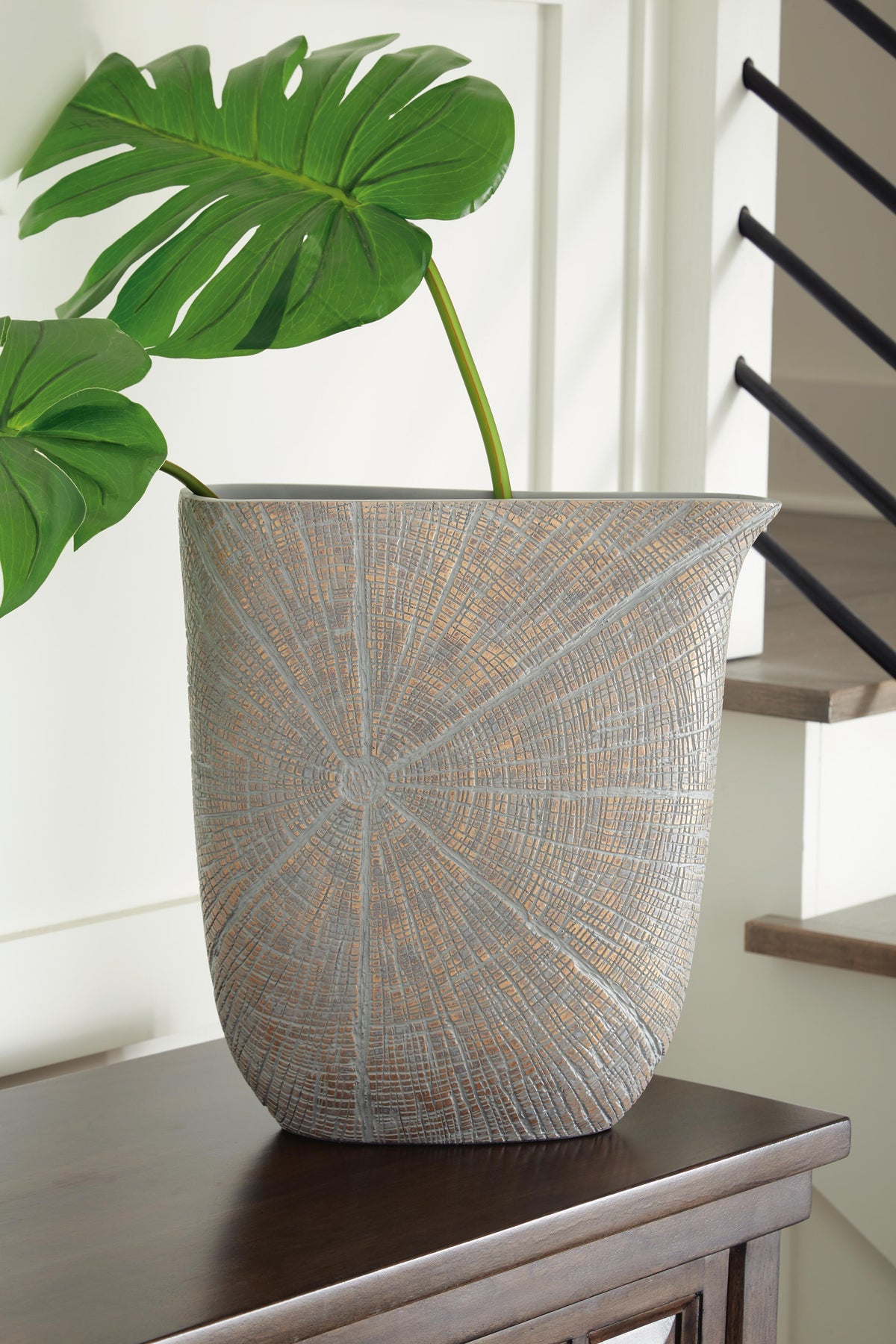 Ardenley Vases