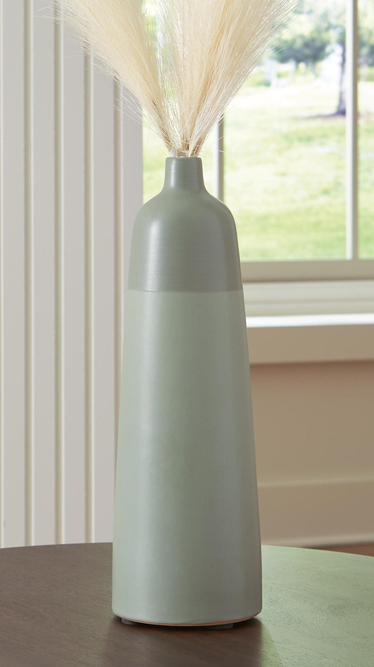 Peerland Vases