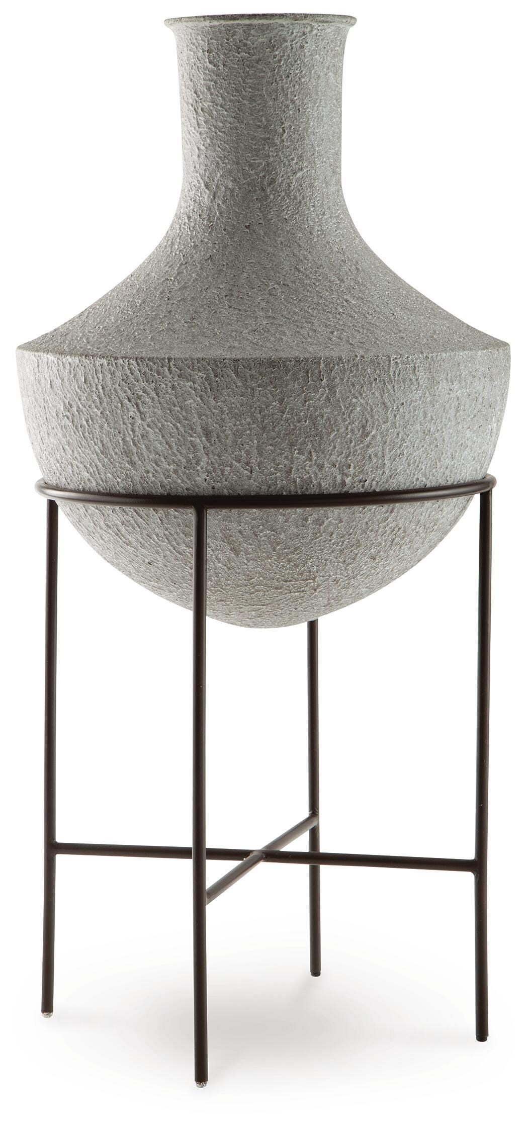 Estonbank Vases