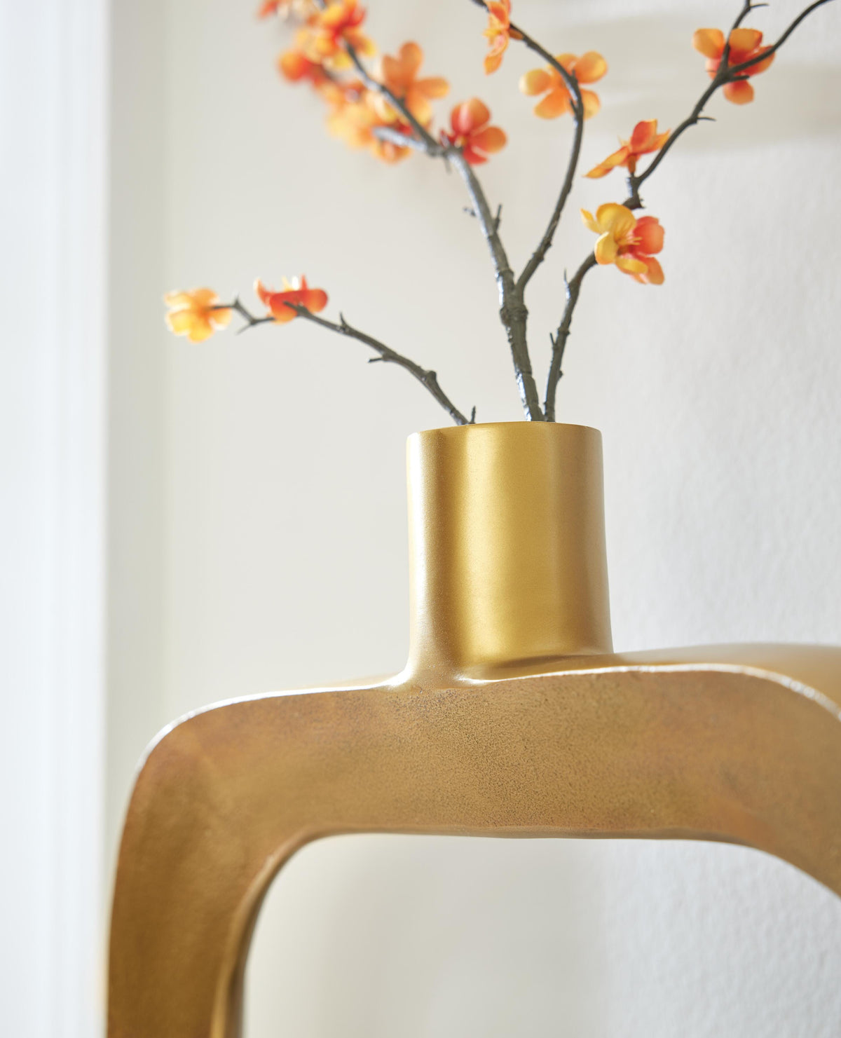 Lawtonville Vase by Ashley - image 7