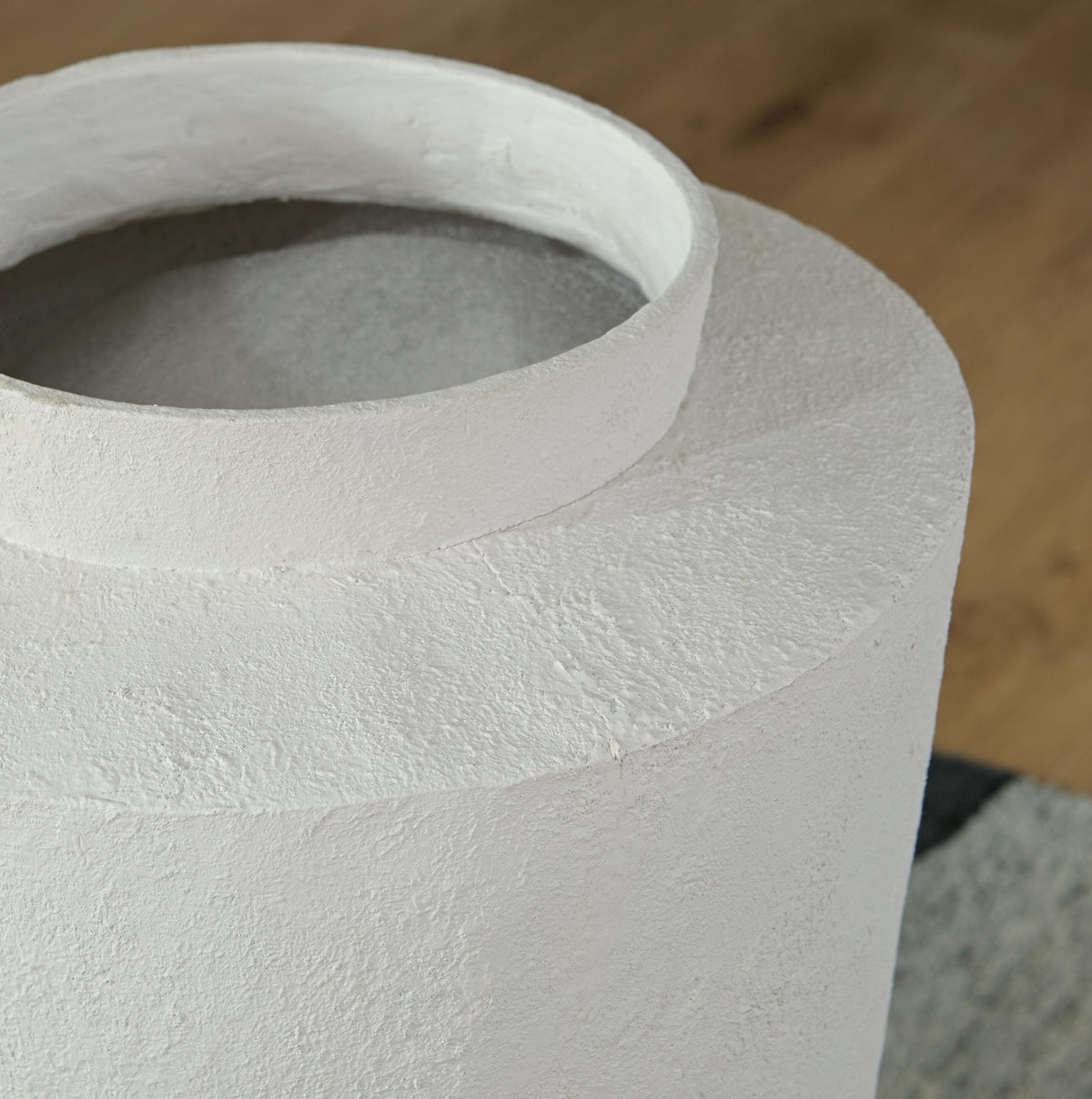 Flurinworth Vase by Ashley - image 4