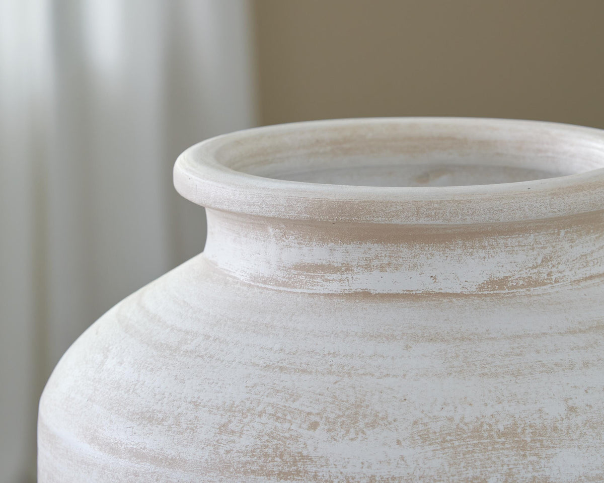 Meadie Vase by Ashley - image 8
