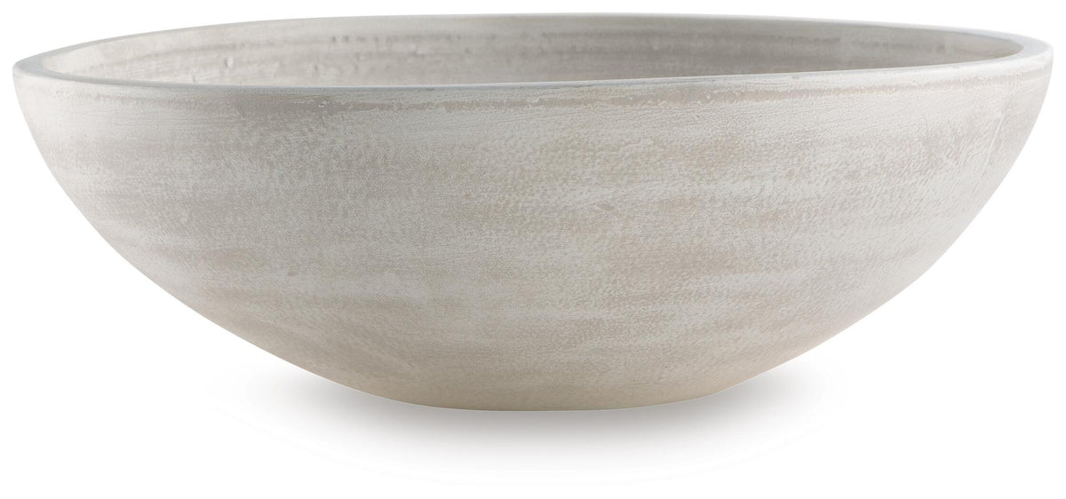Meadie Bowls & Trays