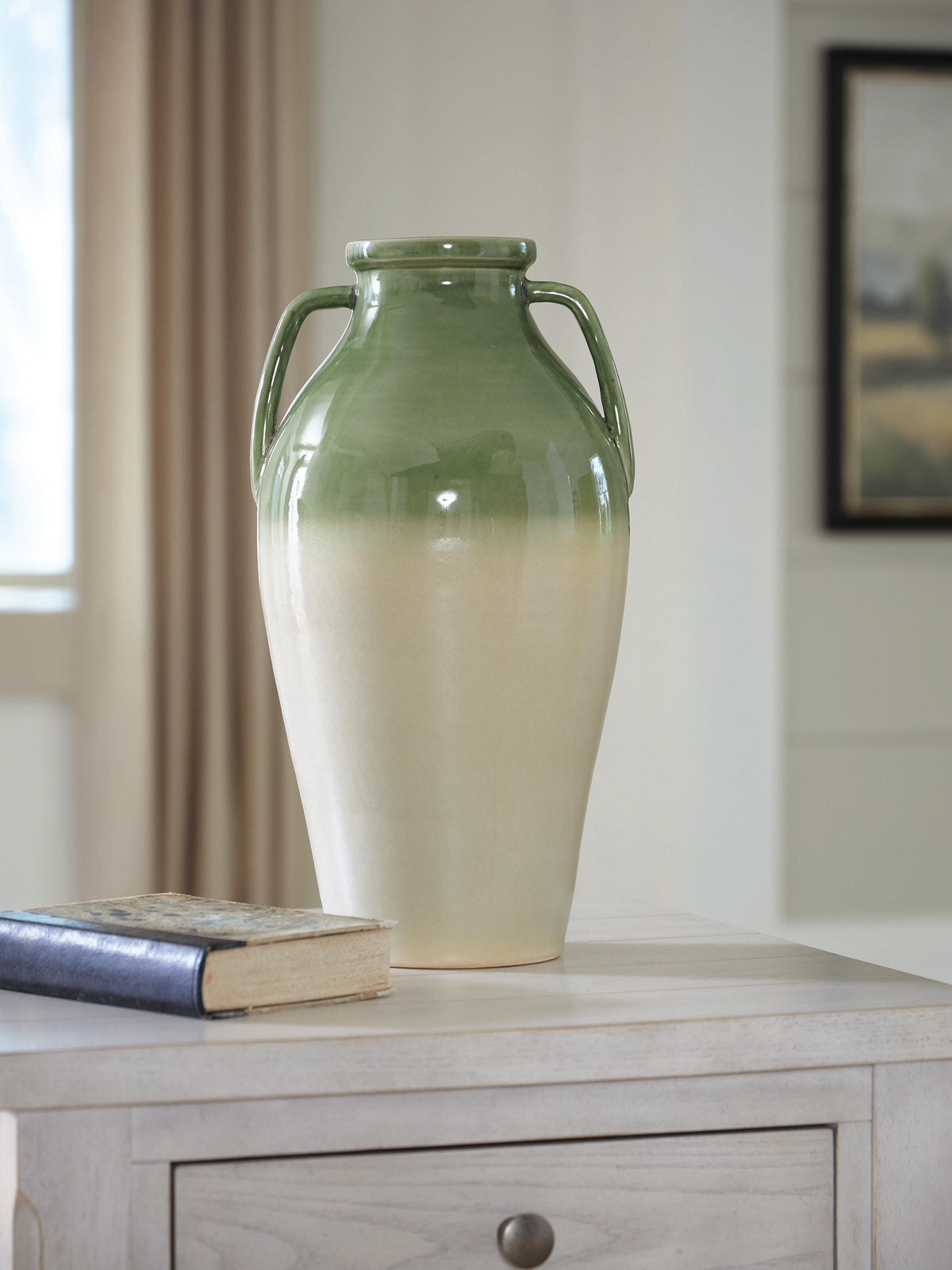 Andorbury Vases
