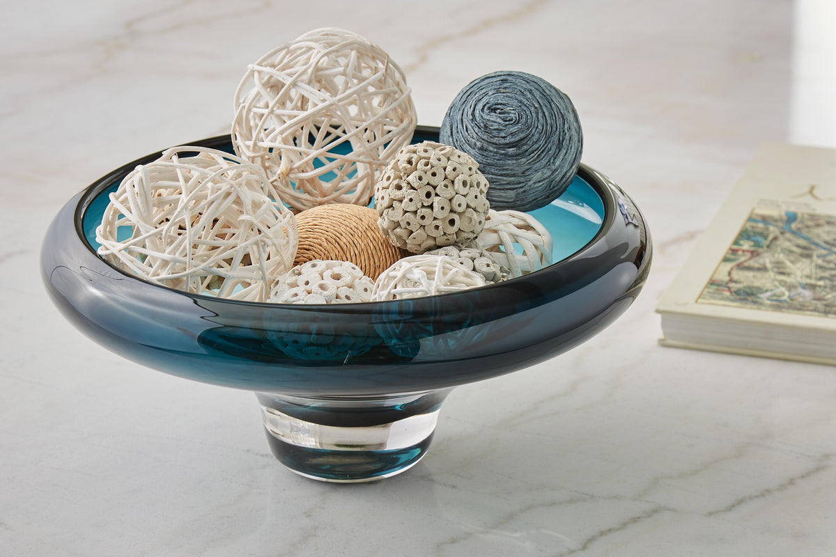 Vallborough Bowls & Trays