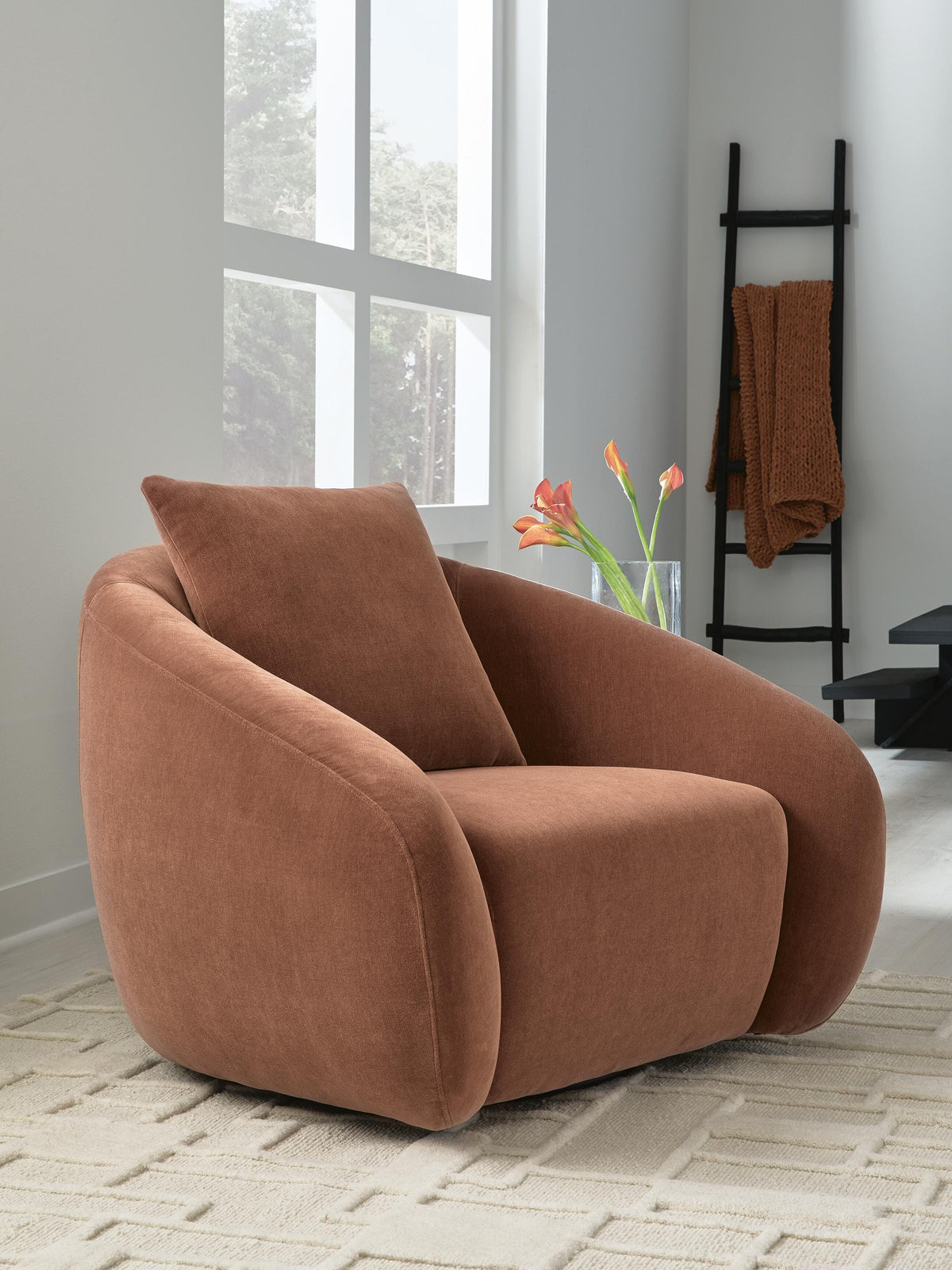 Yahya Accent Chairs