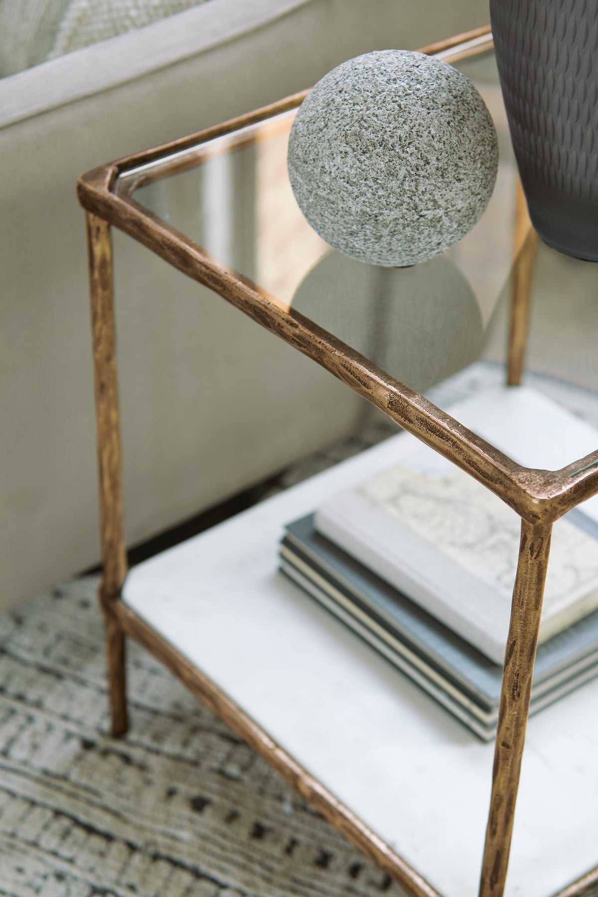 Ryandale End & Side Tables