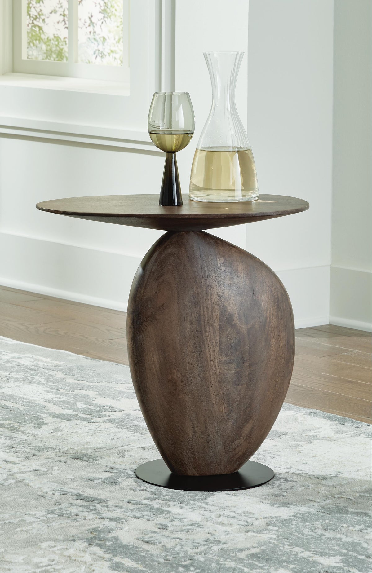 Cormmet End & Side Tables
