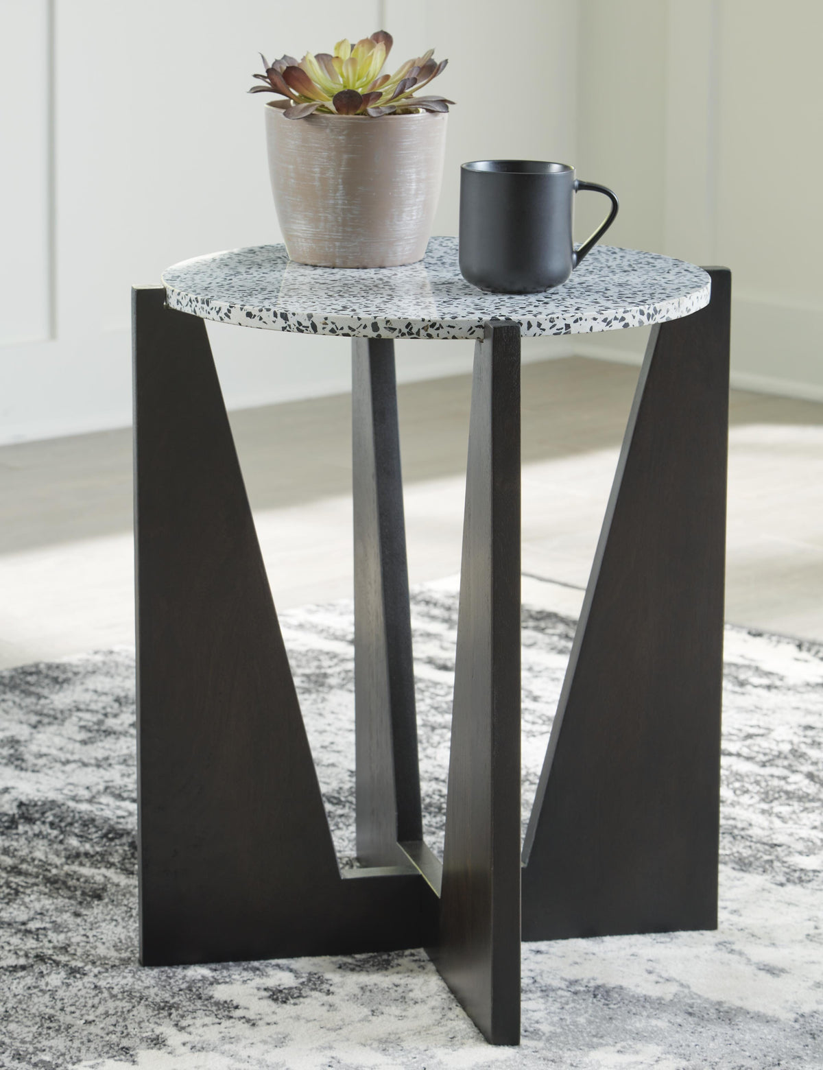 Tellrich End & Side Tables