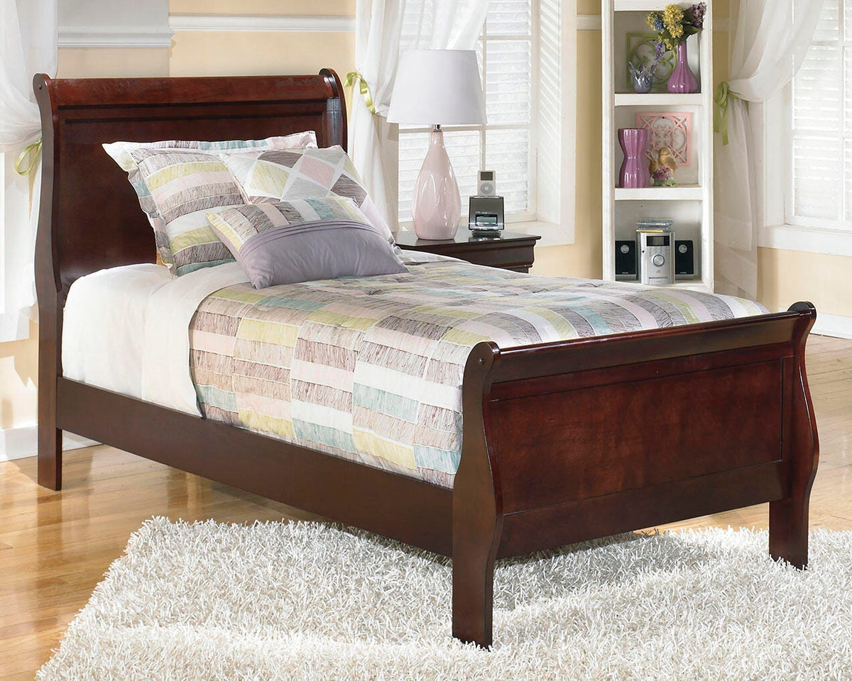 Alisdair Beds