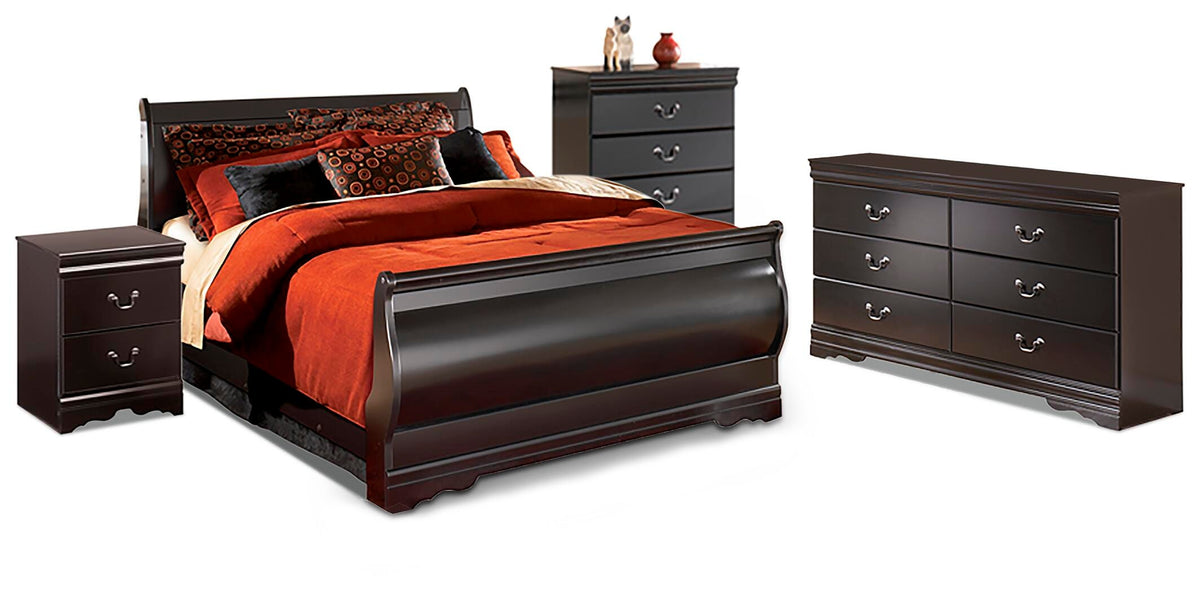 Huey Vineyard Bedroom Sets